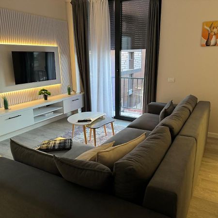 Sc Tirana Centre Apartment Εξωτερικό φωτογραφία