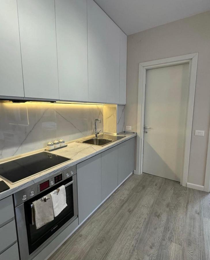 Sc Tirana Centre Apartment Εξωτερικό φωτογραφία